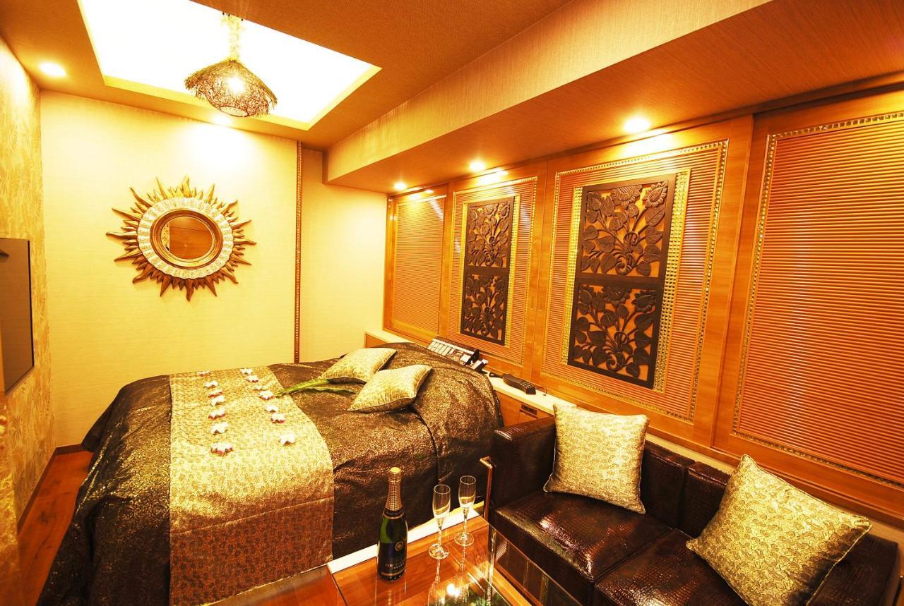 טוקיו Hotel Sara Kinshicho (Adults Only) מראה חיצוני תמונה